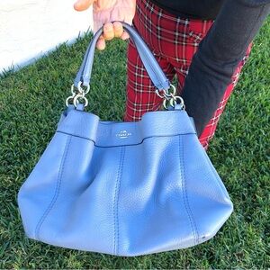 Coach Lexy Pebbled Leather Convertible Bag F23537 Shoulder Bag Crossbody Handbag